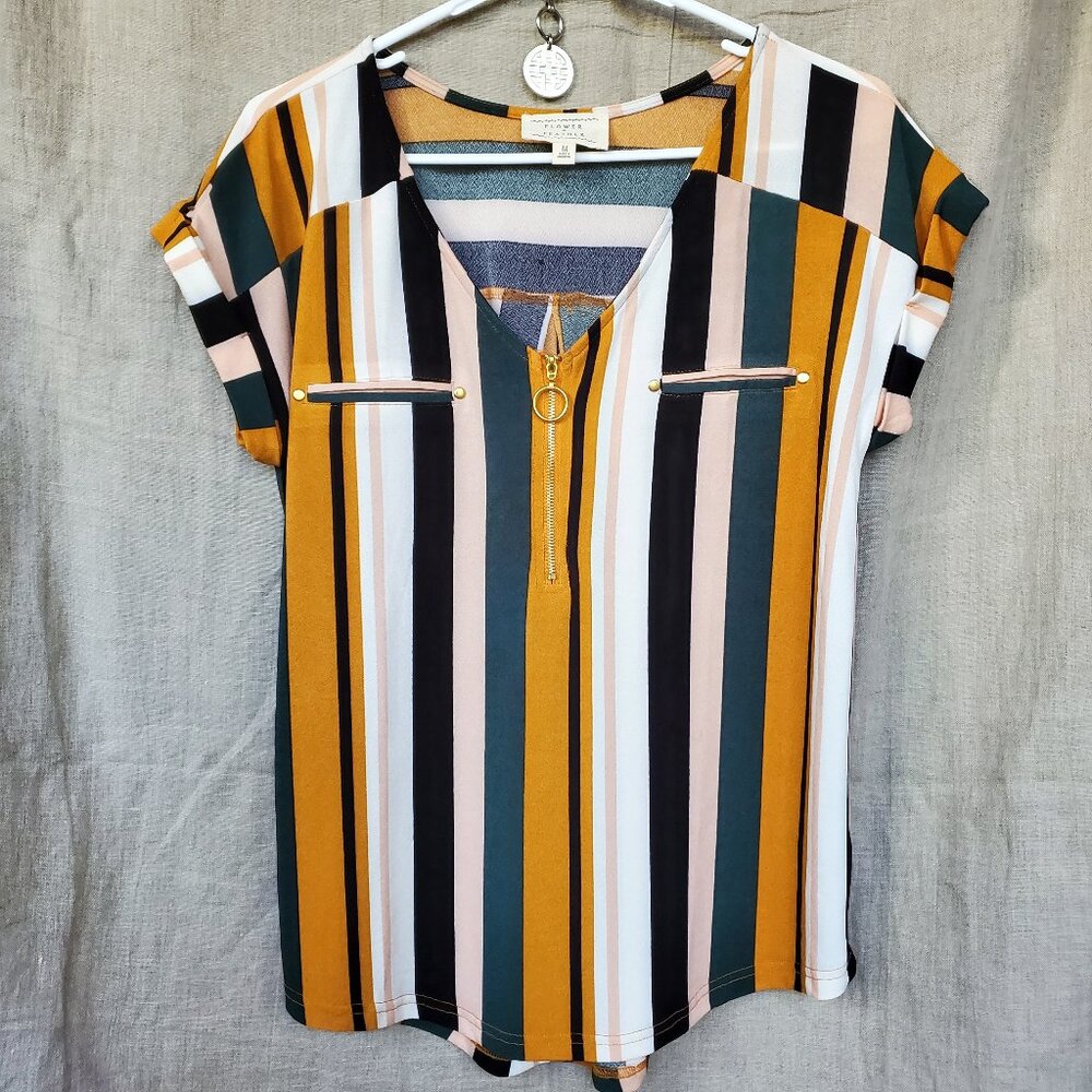 Flower and Feather W. medium striped top gold zip and accents cuffed cap sleeves